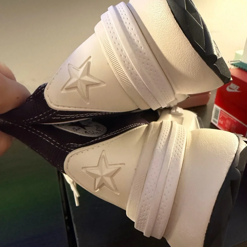 Converse Platform - Picture 4 of 8